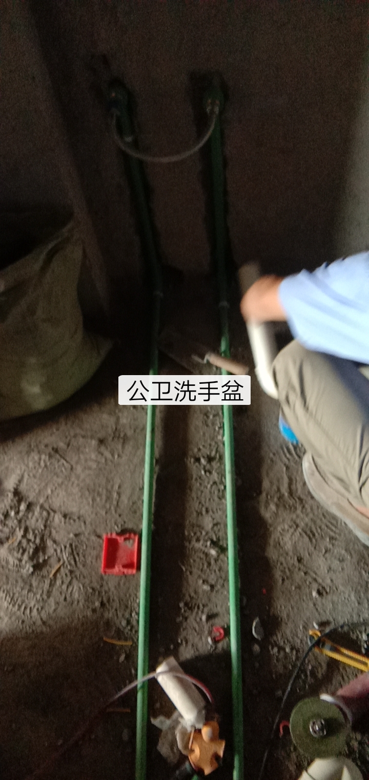 a1576d52e7ac9e6e02d2850a42f4136.jpg